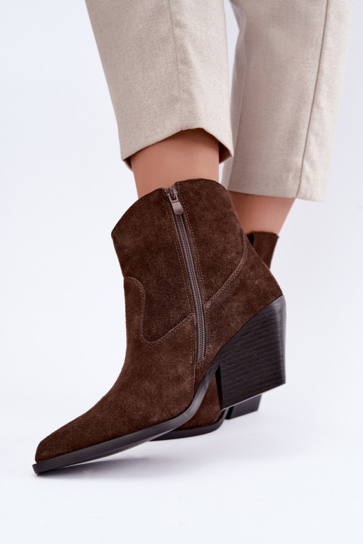 stivali in suede foderati in stile cowboy con tacco in colore marrone Tirabelle