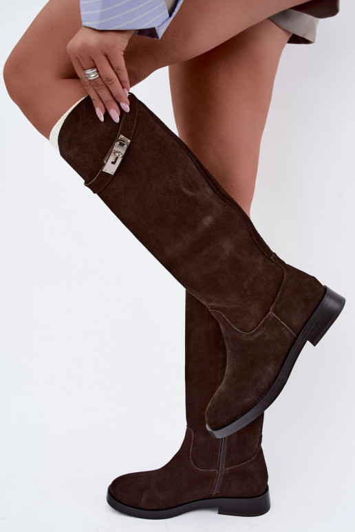 Stivali sopra il ginocchio in suede color cioccolato con cinturini decorativi Clarimond