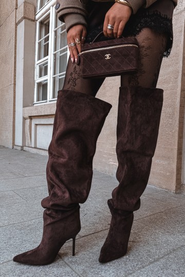 Stivali alti da donna con tacchi sottili color marrone Aderelle