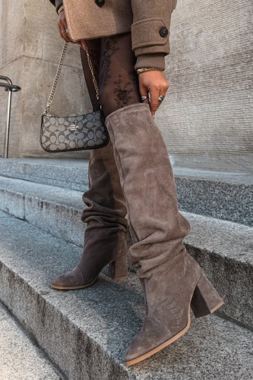 Stivali alti caldi e stropicciati in suede sintetico con tacco argilla Zazoo 4228
