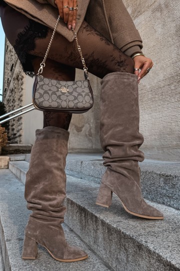 Stivali alti caldi e stropicciati in suede sintetico con tacco argilla Zazoo 4228 2