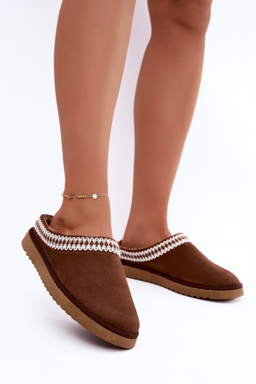 pantofole da donna con fiori ricamati in colore marrone Inblu