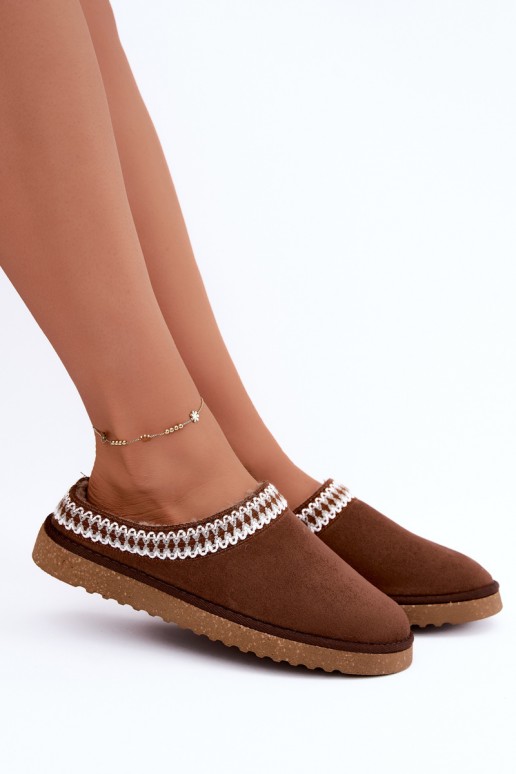 pantofole da donna con fiori ricamati in colore marrone Inblu