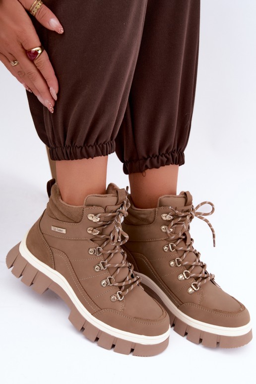 scarpe isolate da donna Lee Cooper LCJ-26-31-4582 color sabbia