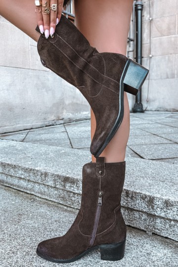 stivaletti isolati in stile cowboy con tacco Vinceza 133106 in cioccolato 2