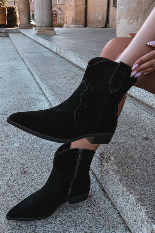 Stivali cowboy in suede neri con tacco basso Delsa