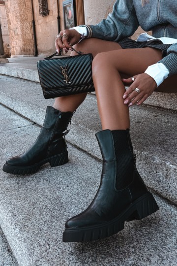 Stivaletti donna caldi e stilosi in nero
