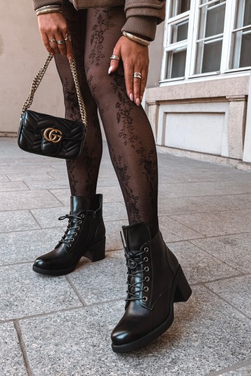 Stivaletti donna caldi con lacci in nero Garella
