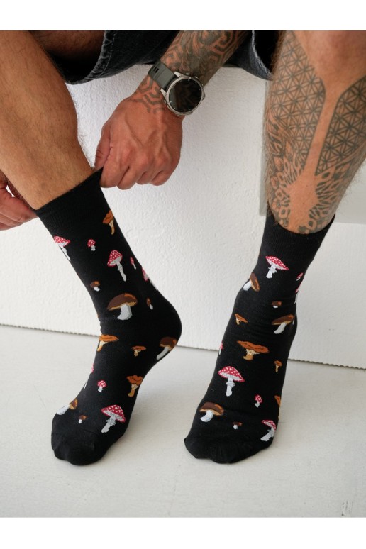 Calzini da uomo con funghi in nero
