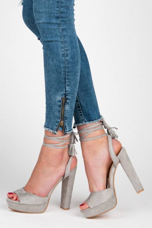 Pilki aukštakulniai sandalai VICES su bohemiškomis detalėmis 1233-5G  - 2 Pilki aukštakulniai sandalai VICES su bohemiškomis detalėmis 1233-5G  - 2