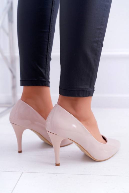 Scarpe con tacco da donna con effetto vernice beige