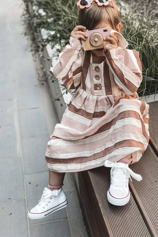 Sneakers da bambino con suola di... Sneakers da bambino con suola di...