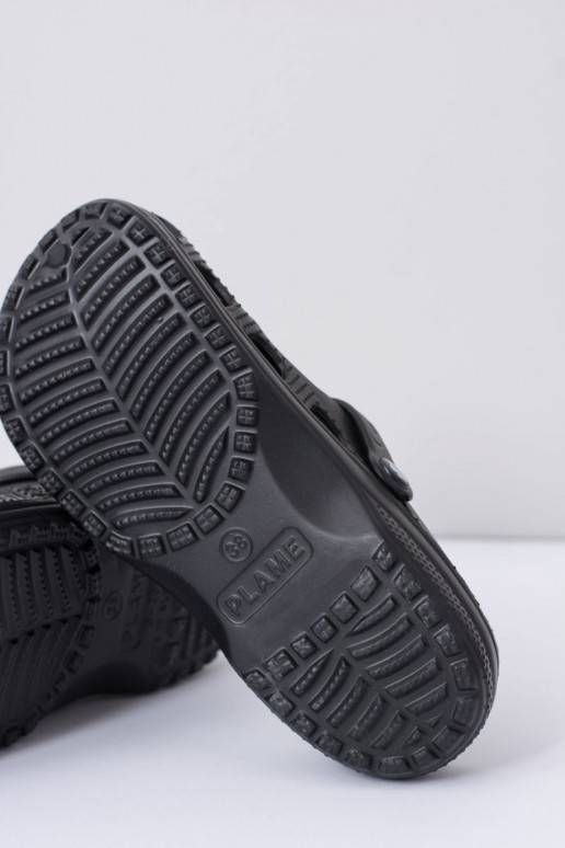 Le pantofole sono nere Le pantofole sono nere