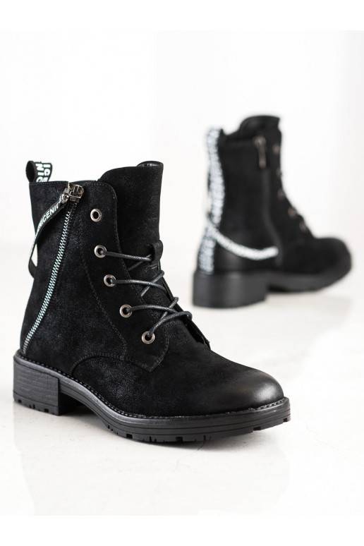 Stivali con tacco decorato VINCEZA Stivali con tacco decorato VINCEZA