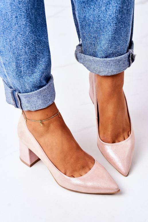 Scarpe di raso rosa