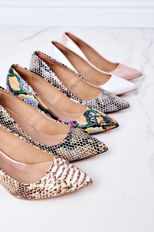 Scarpe di raso rosa