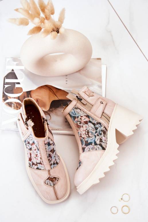 Stivali beige Stivali beige