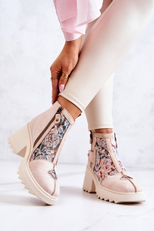 Stivali beige Stivali beige