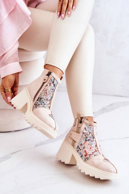 Stivali beige Stivali beige