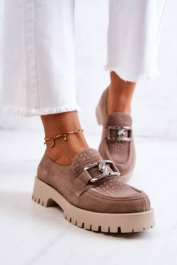 Scarpe scamosciate alla...