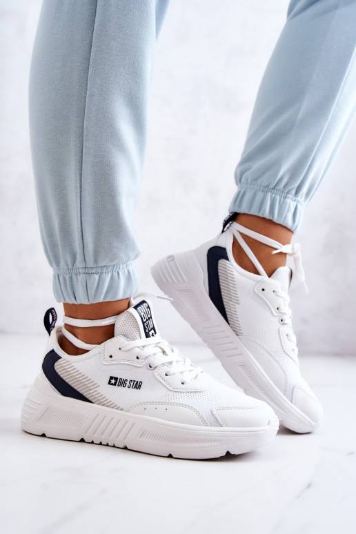 Scarpe da ginnastica alla moda... Scarpe da ginnastica alla moda...