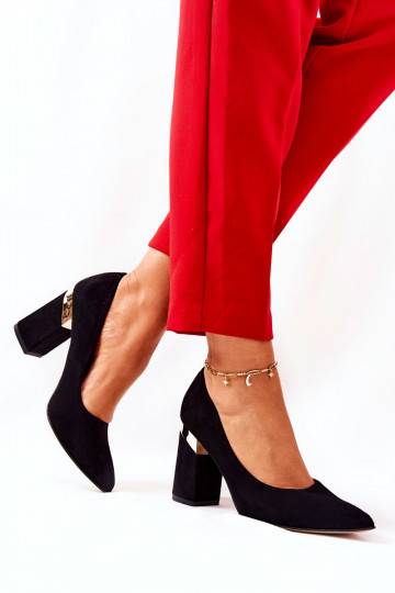 Scarpe in camoscio nero