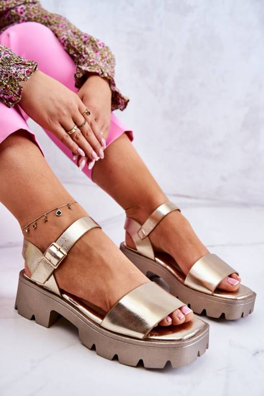 Sandali con tacco da donna in colore dorato Sovie
