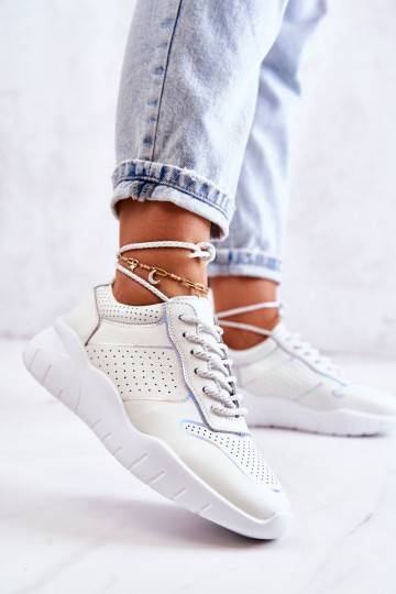 Scarpe modello sneakers in colore bianco Carly