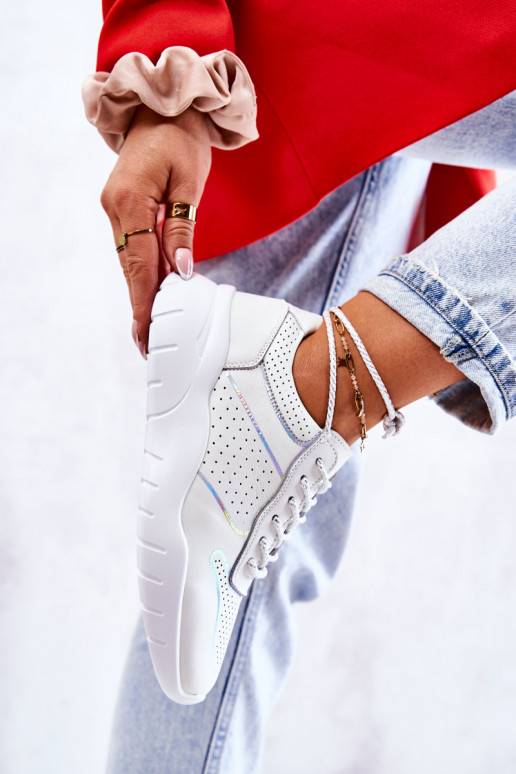 Scarpe modello sneakers in colore... Scarpe modello sneakers in colore...