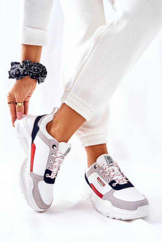 Scarpe da ginnastica modello Big Star... Scarpe da ginnastica modello Big Star...