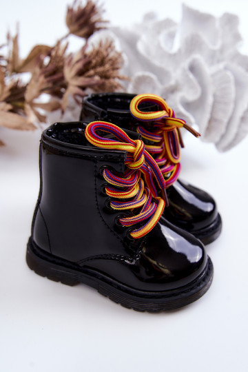 Stivali per bambini con effetto laccato in colore nero Tibbie 2