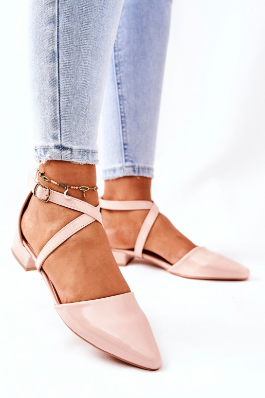 Scarpe con effetto laccato