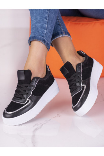 Scarpe da donna plateau alte colore nero con lacci Shelovet