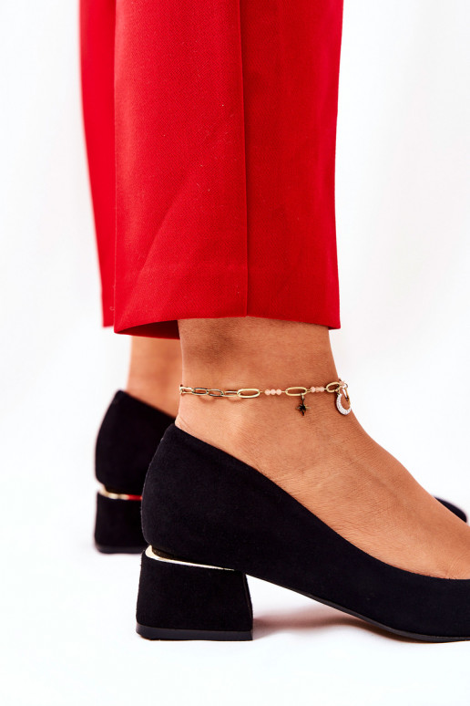 Scarpe da donna in camoscio nero Scarpe da donna in camoscio nero