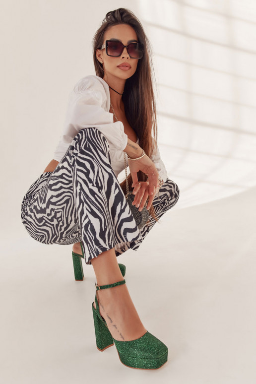 Scarpe lucide con tacco verde Rosel