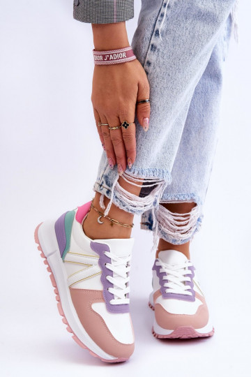 Scarpe sportive in vari...