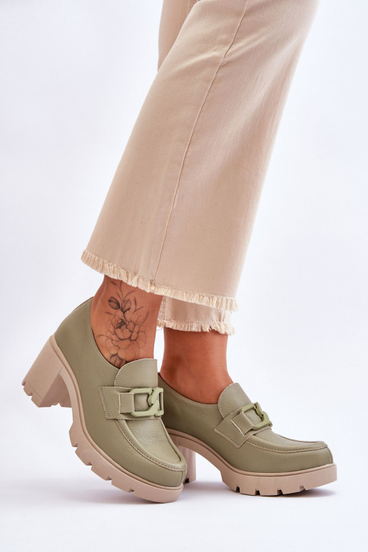 Scarpe dallo stile elegante con tacchi con ornamenti in colore verde Harmell