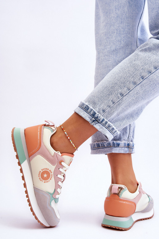 Scarpe modello sneakers in vari...