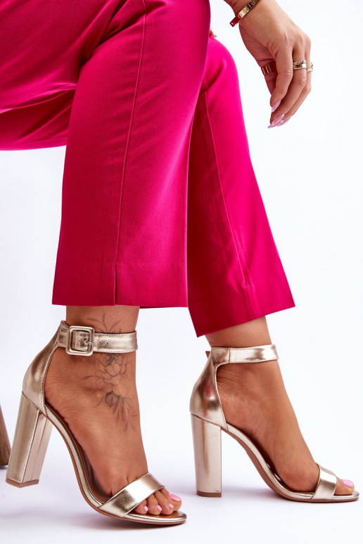 Scarpe col tacco color oro Georgina Scarpe col tacco color oro Georgina