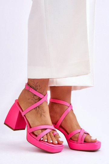 Sandali alla moda con tacco in colore rosa Secret Rose 2