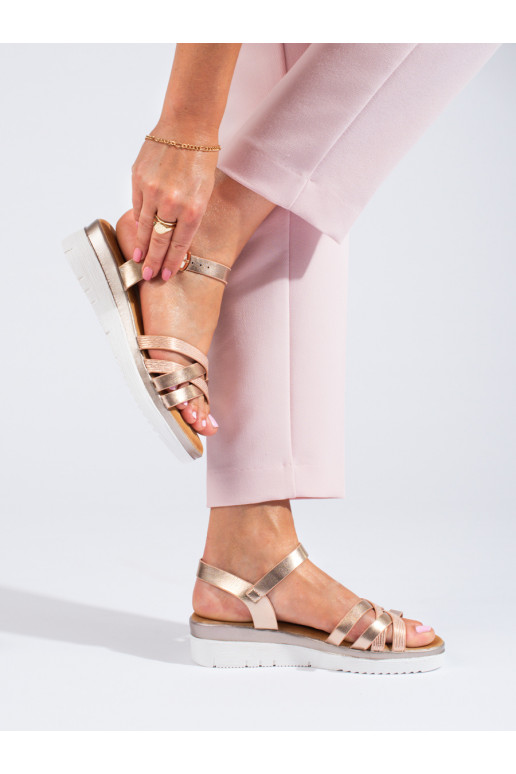 Sandali da donna con piccola zeppa...