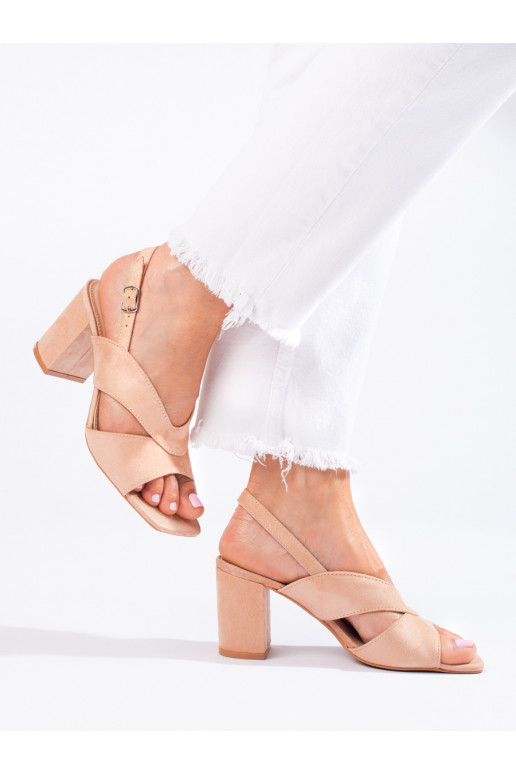 Scarpe in camoscio beige Vinceza