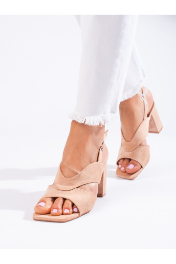 Scarpe in camoscio beige Vinceza 2