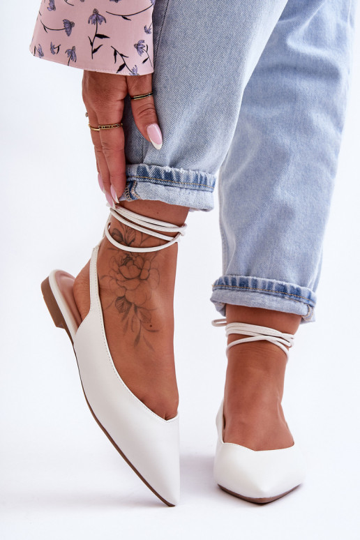 ballerine con lacci in bianco Lilly Ann