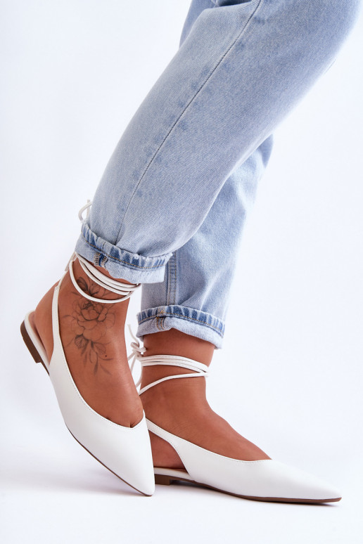 ballerine con lacci in bianco Lilly Ann