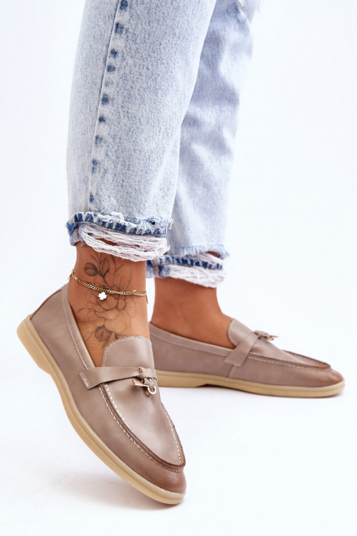 Mocassini da donna modello classico... Mocassini da donna modello classico...