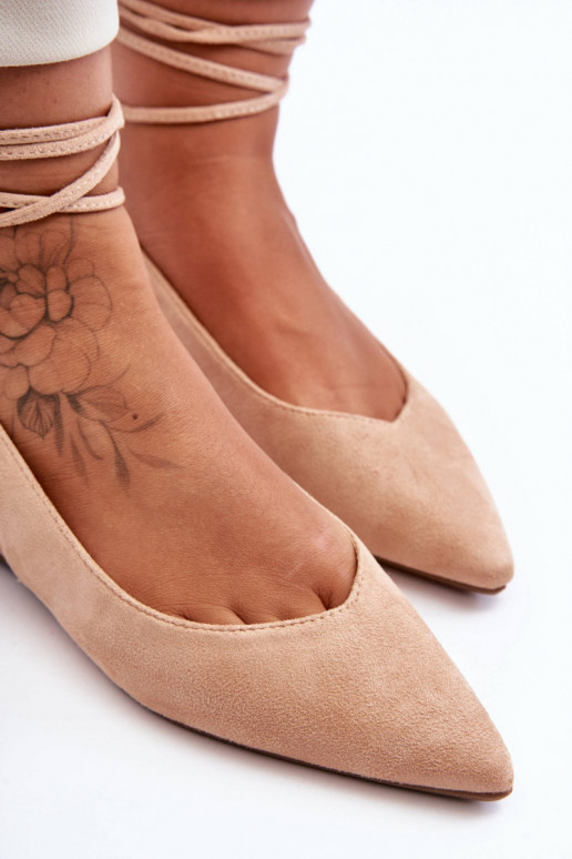 Ballerine stringate in pelle scamosciata Lilly Ann di colore beige