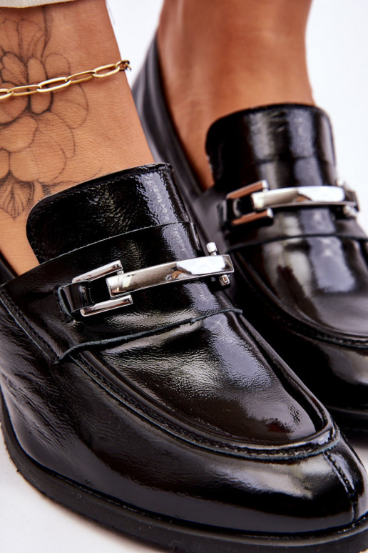 Scarpe laccate in colore nero Damira Scarpe laccate in colore nero Damira