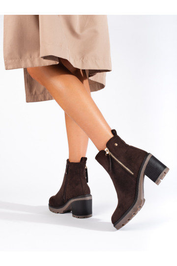 Scarpe Vinceza in camoscio... 2