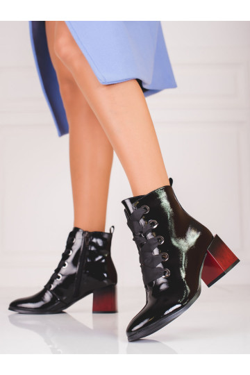 scarpe stringate da donna...